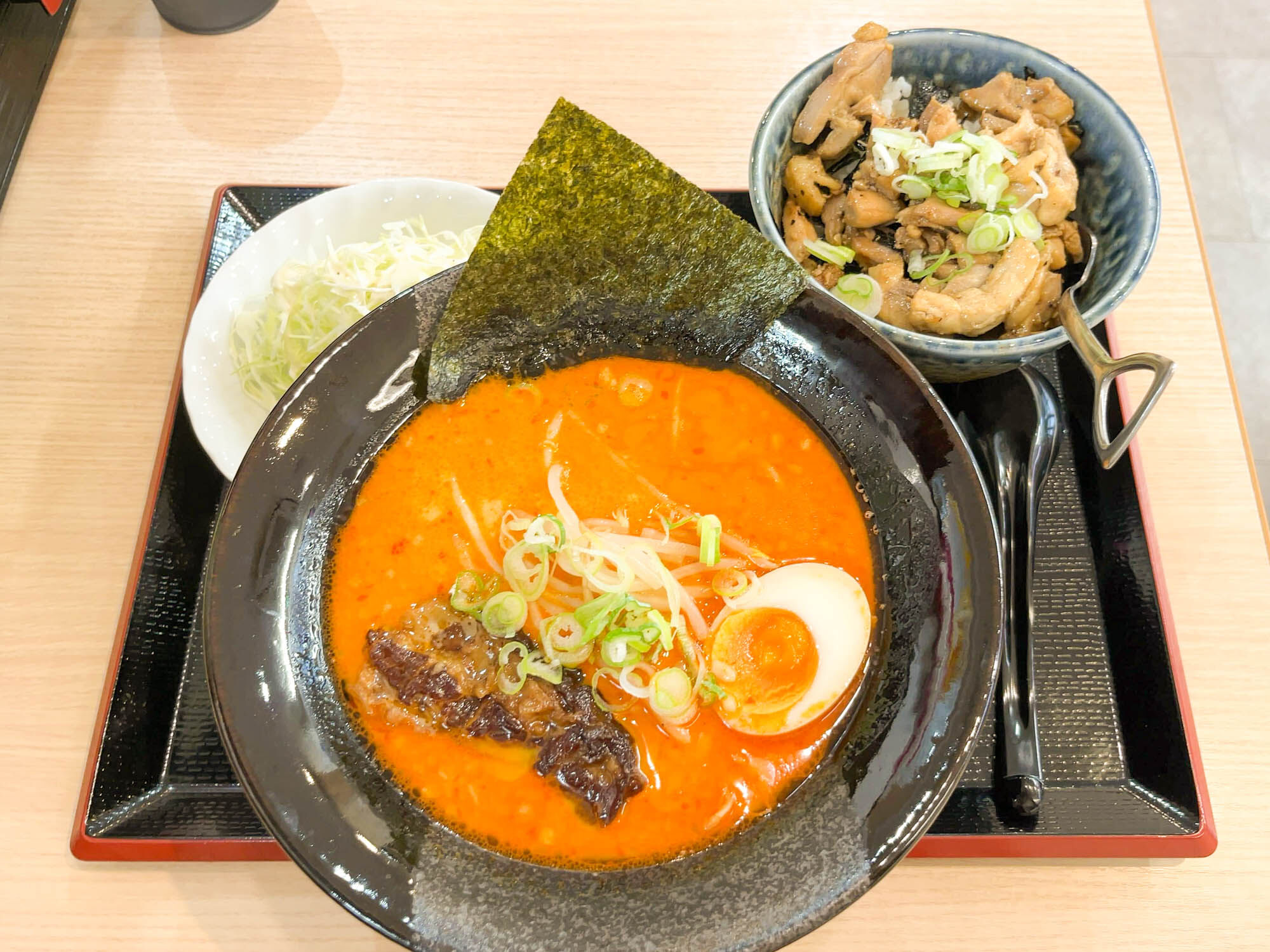 香川食堂」の『香川ラーメン』など（大和市西鶴間）【やまとぴグルメ 