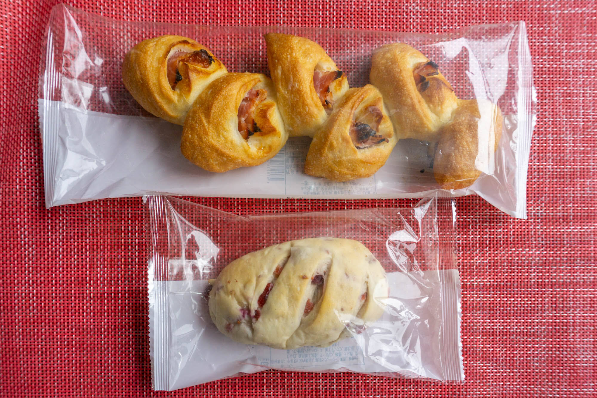 下鶴間のイトーヨーカドーで Hokuo のパンを販売してる 大和とぴっく やまとぴ