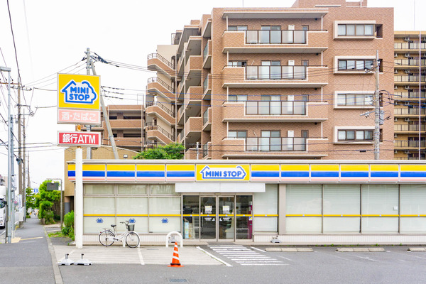 ミニストップ閉店-2205172