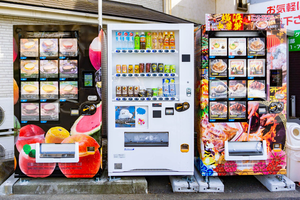 グルメ自販機-22080118