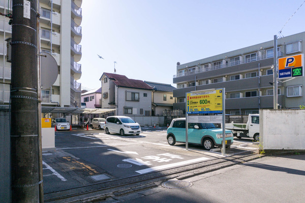 南林間にコインパーキングできてる。「GSパーク」あったとこ