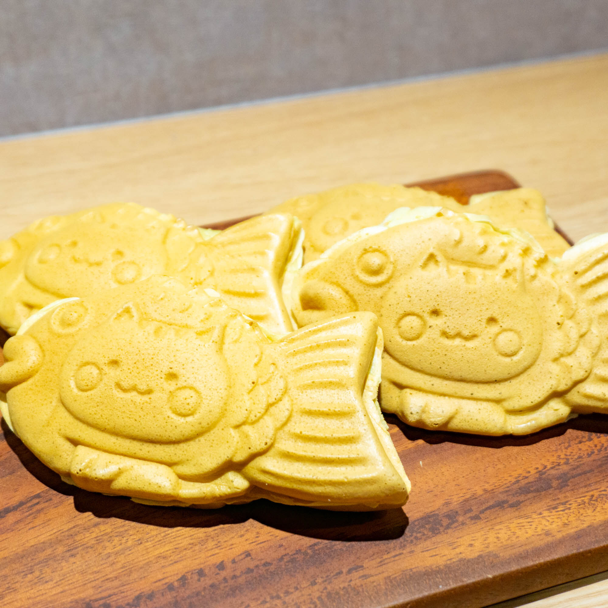 たいやき キッチンカー「にゃんこたいやき」の『つぶあん・クリームたいやき