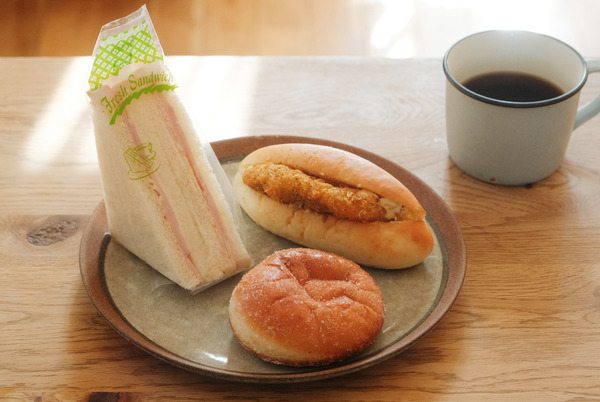 タイトル「そえだ製パン」の『フィッシュパン』など（大和市鶴間）【やまとぴグルメ】