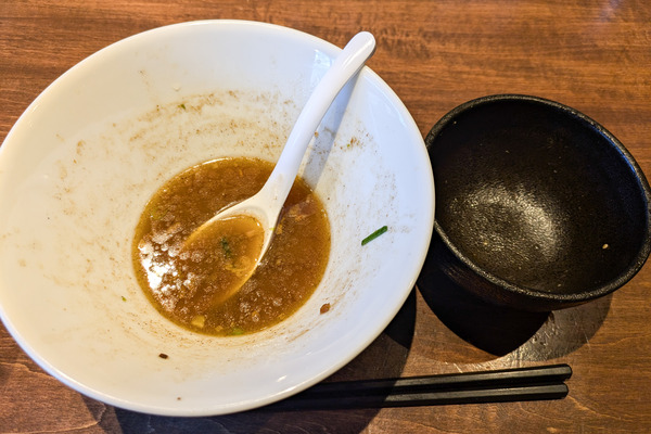 PXL_20250205_022438327