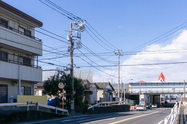 再生数95万超えのYouTubeに大和市うつってる。GWに京都から東京まで高速道路で移動する動画