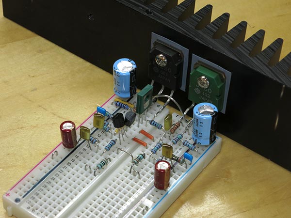 自作トランジスタ式ステレオアンプ 自作トランジスタ式ステレオアンプ RADIO KITS IN JA : 乾電池2