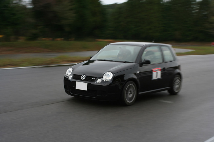 �졼���󥰥ƥ顼�����Բ�