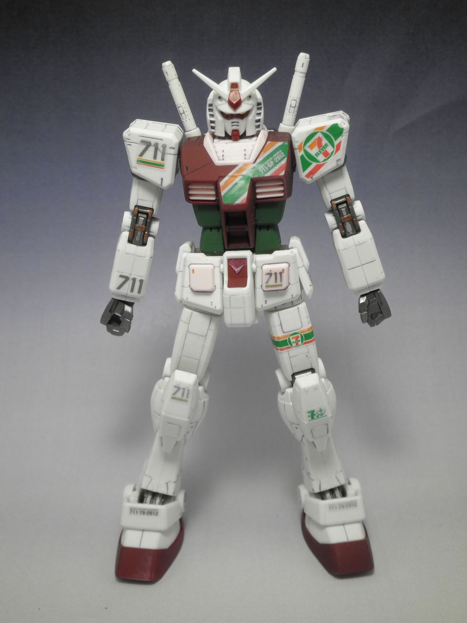 未開封】セブンイレブン限定 ガンダム RX-78-2（ガンダムフィックス