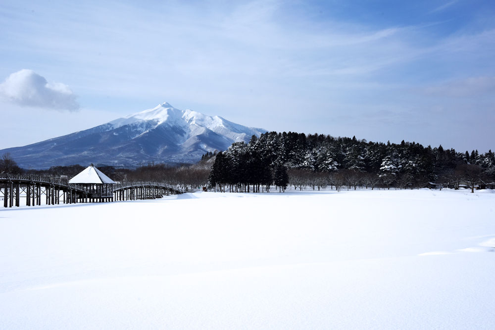 青森県鶴田町 鶴の舞橋 あうとどあ らいふ