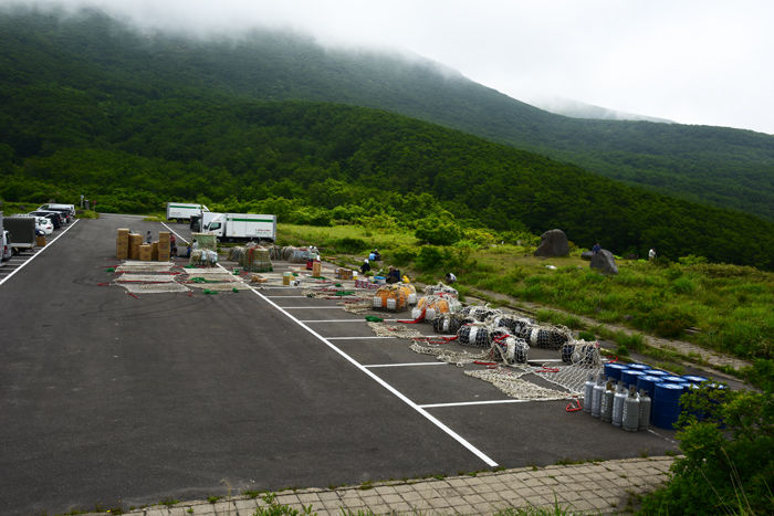 鳥海山 山小屋への荷上げ あうとどあ らいふ 鳥海山 山小屋への荷上げ あうとどあ らいふ