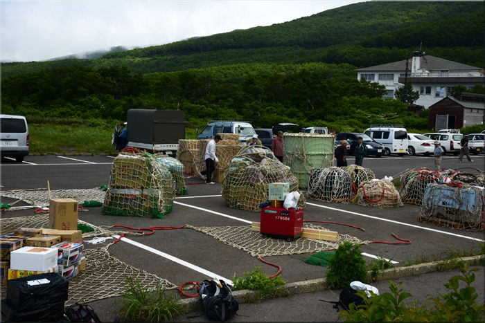 鳥海山 山小屋への荷上げ あうとどあ らいふ 鳥海山 山小屋への荷上げ あうとどあ らいふ