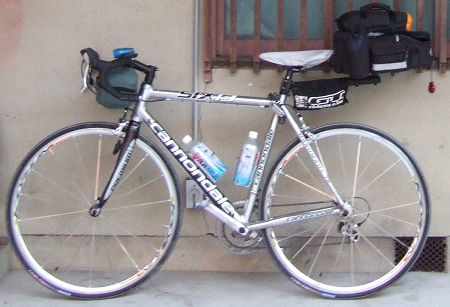 ロードバイクツーリング装備