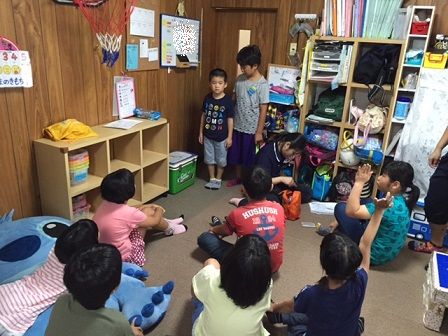 8 10のヤンチャリカはしぶきプール オセロ ウノ 将棋 ラッキータイム もじゃとホッシー 放課後等ディサービスヤンチャリカのblog