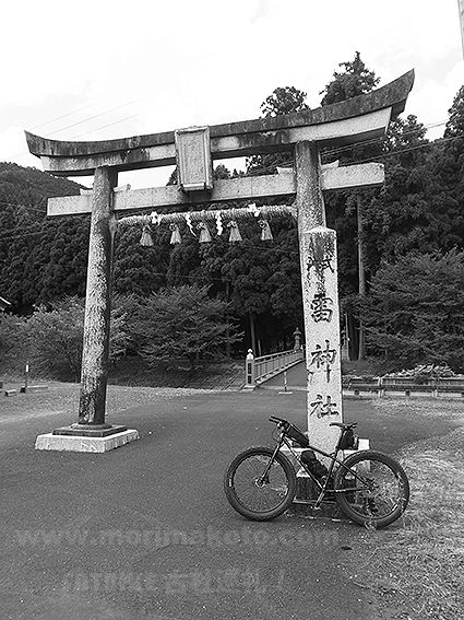 160825雷神社1