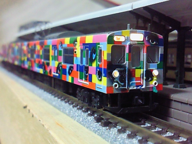103系「眼のある電車」JR加古川線 : 屋根さんのつぶやき