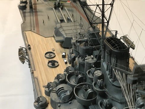 ニチモ1 0戦艦大和作成記 甲板塗装 屋根さんのつぶやき