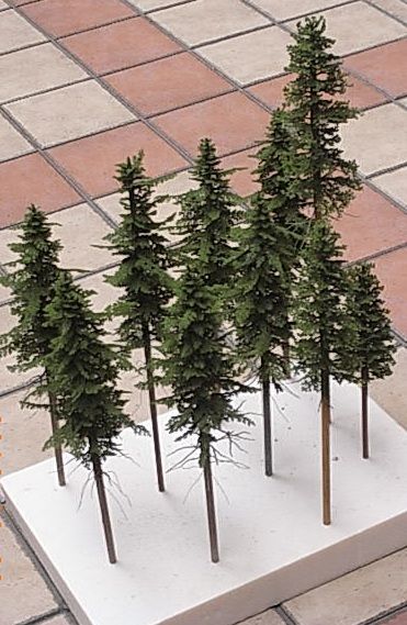 中型松　針葉樹 Amazon.co.jp: 模型 木 趣味 列車 風景セット 人工ミニチュア 松杉