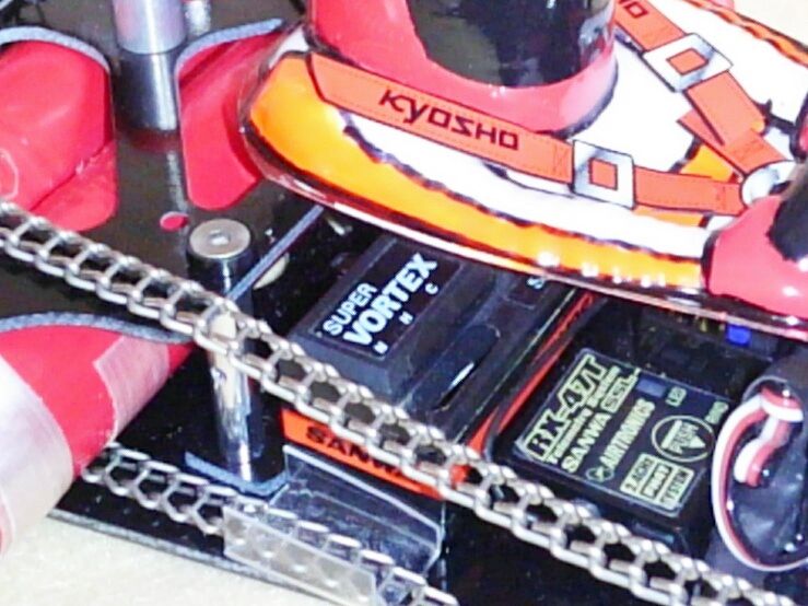 ファントムEP-4WD（ほぼ）完成 : 元スパマ編集部員の浦島太郎的RCカー