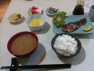 400円