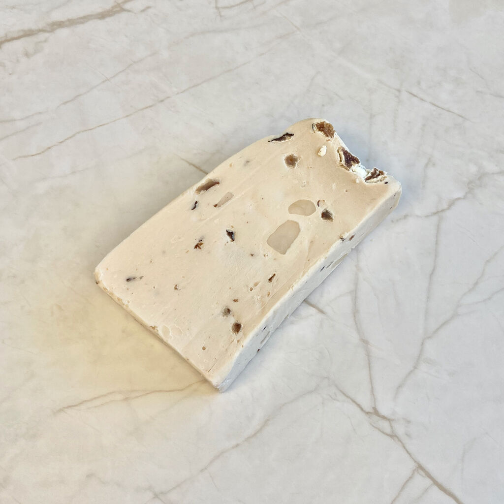 Lush ソープ スノータフィー Sultana Of Soap やりすぎせっけんレビュー