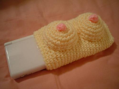 ���ƥ���DS���С�