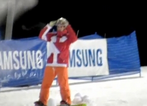 2010y02m24d_000306927