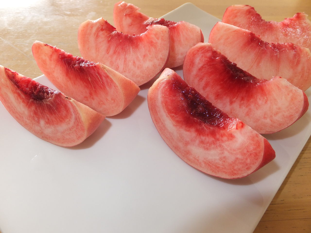 桃と梨が届きました さいとうさんちのおいしい日記