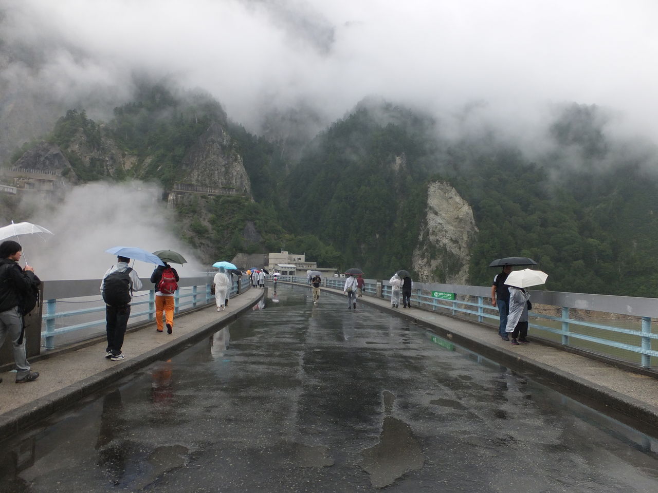 黒部峡谷 立山黒部アルペンルートの旅 その3 さいとうさんちのおいしい日記 黒部峡谷 立山黒部アルペンルートの旅 その3 さいとうさんちのおいしい日記