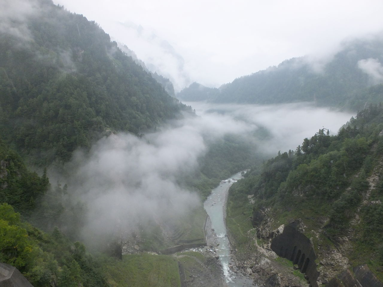 黒部峡谷 立山黒部アルペンルートの旅 その3 さいとうさんちのおいしい日記 黒部峡谷 立山黒部アルペンルートの旅 その3 さいとうさんちのおいしい日記