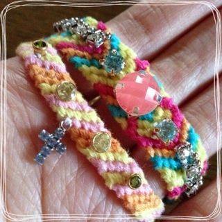 ビジューミサンガ 100均刺繍糸でハンドメイド 作り方簡単ハンドメイドブレスレット やさしい暮らし 心地よい暮らし これからの暮らし ビジューミサンガ 100均刺繍糸でハンドメイド 作り方簡単ハンドメイドブレスレット やさしい暮らし 心地よい暮らし これからの暮らし