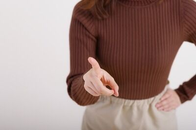 母親『子どもを陰キャにさせないために小1から金髪にさせてる』