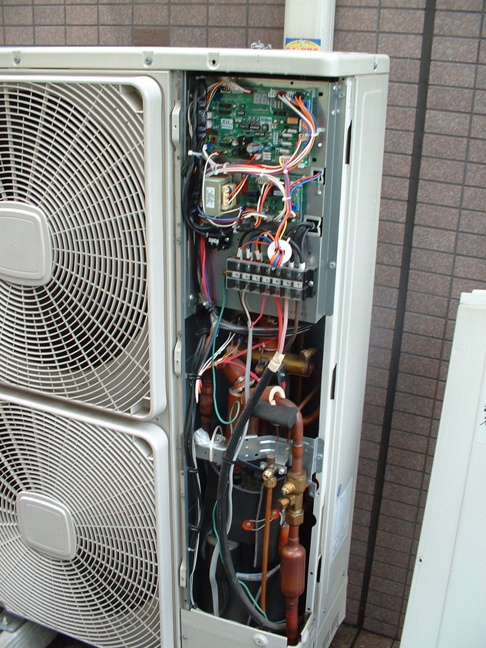 ②室外機 ポンプダウン済み ポンプダウン：エアコン工事用語集 | エアコン工事エレホーム