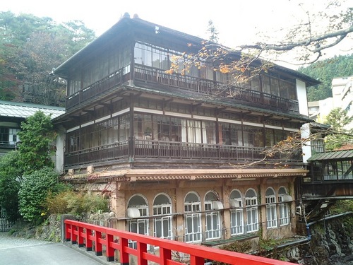四万温泉積善館00