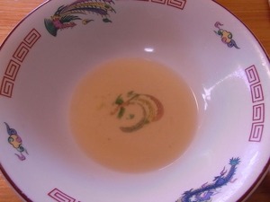 佐野ラーメン叶屋のラーメンのスープを飲み干したところ