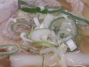 佐野ラーメン らーめん大金ラーメントッピングの刻みネギ