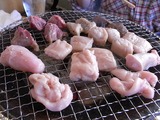 さらに網に載せたお肉