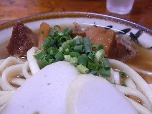 きしもと食堂のそば大の刻みネギ