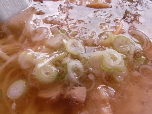 佐野ラーメン岳乃屋の刻みネギ