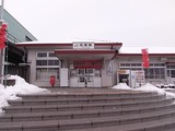 氏家駅正面
