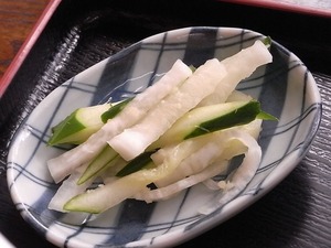 佐野ラーメン岳乃屋の浅漬け