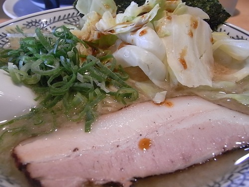 とんこつ醤油きゃべとんアップ