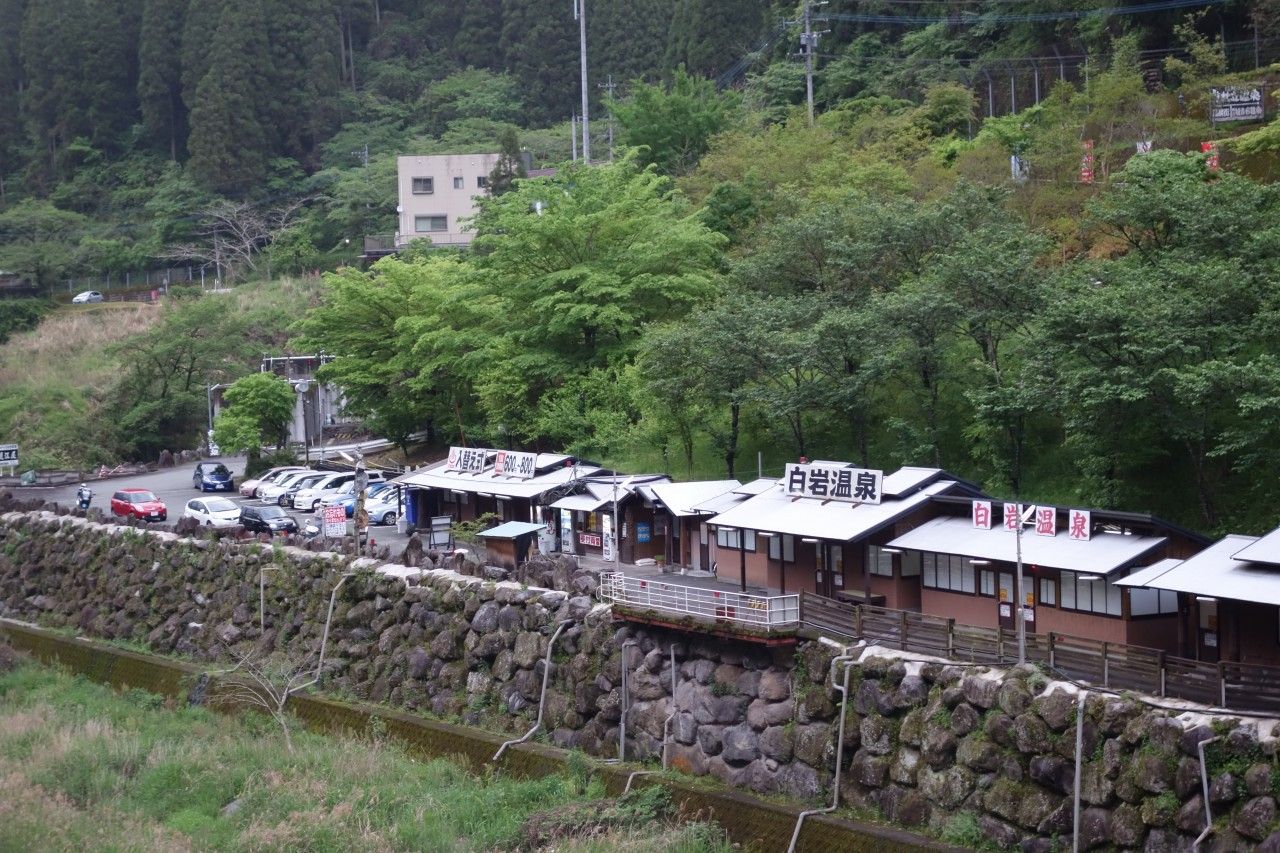 熊本】杖立温泉 鯉のぼり祭 白岩温泉 2015.05.03 : Motorcycle Wanderer