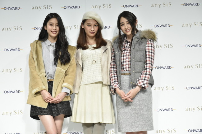 早見あかり 新cm出演決定 女性ファッションブランド Any Sis の新ミューズを大政絢 吉倉あおいの3人に任命 ももクロ侍