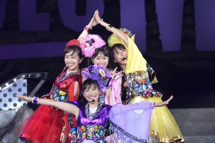 0805momoclo30_fixw_730_hq