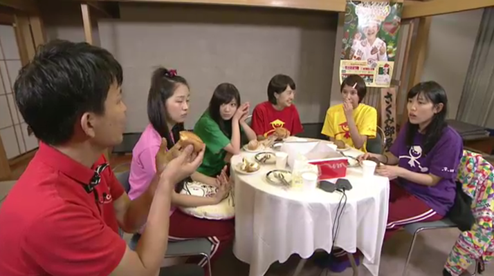 その8 8 10時 ももクロ24timetv ゆる り実況中 朝食 シュークリーム茶番 あーりんの ききシュークリーム ももクロ侍