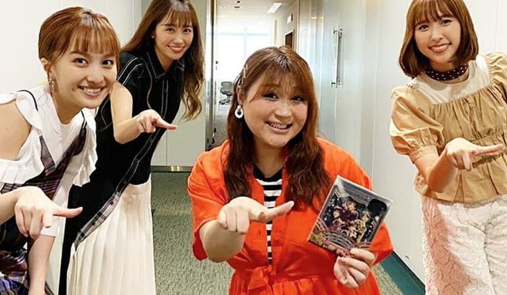 りんごちゃん ももクロポーズと スターティンポーズの 初コラボ ももクロと行く オフショット公開 ももクロ侍 りんごちゃん ももクロポーズと スターティンポーズの 初コラボ ももクロと行く オフショット公開 ももクロ侍