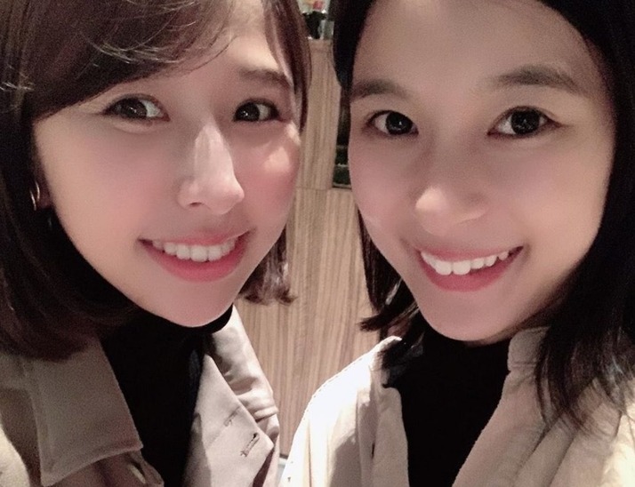 玉井詩織 お久しぶりのきょんちゃん また服が被ったんだよ 笑 鏡のような左右対称 双子級じゃない でも きょんしー ってw ももクロ侍 玉井詩織 お久しぶりのきょんちゃん また服が被ったんだよ 笑 鏡のような左右対称 双子級じゃない でも きょんしー ってw ももクロ侍