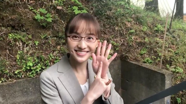 弁護士 小林綾乃 百田夏菜子 カウントダウン動画 公開 ドラマ コタローは１人暮らし 4 24 土 スタート ももクロ侍