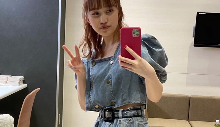 百田夏菜子 G G 私服インスタ投稿に 腹チラやん 今日もオシャレだ ウエストどうなってんのレベルでやばい ももクロ侍 百田夏菜子 G G 私服インスタ投稿に 腹チラやん 今日もオシャレだ ウエストどうなってんのレベルでやばい ももクロ侍