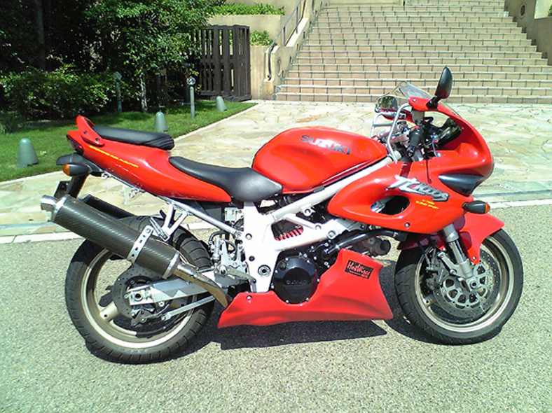 TL1000S アンダーカウル他 スズキTL1000S FRP アンダーカウル skidmarx